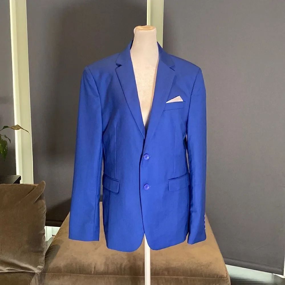 Men’s Mogu Blue Suit Jacket Blazer Two Button Notched Lapel Size 36 NWOT